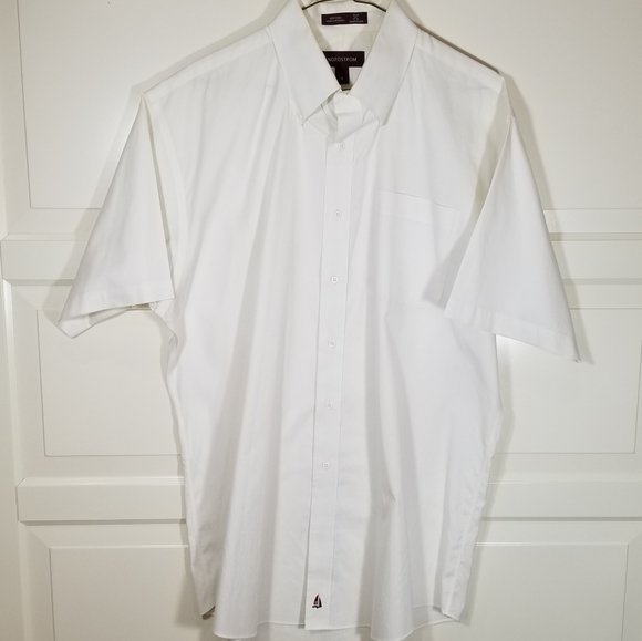 Nordstrom Smartcare White Short Sleeve Shirt 16 - Picture 11 of 16